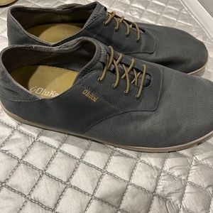 Olukai shoes size 14